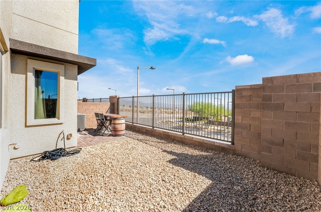 740 Echelon Street - Photo 41
