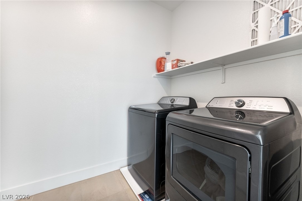 740 Echelon Street - Photo 37