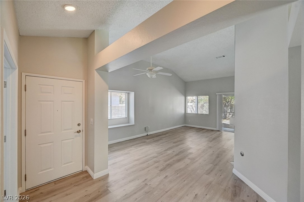 386 El Pico Drive - Photo 4