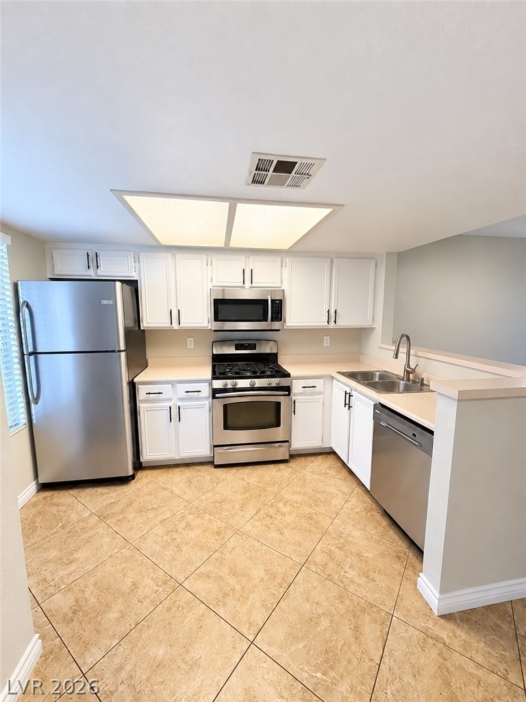 8070 W Russell Road - Photo 9