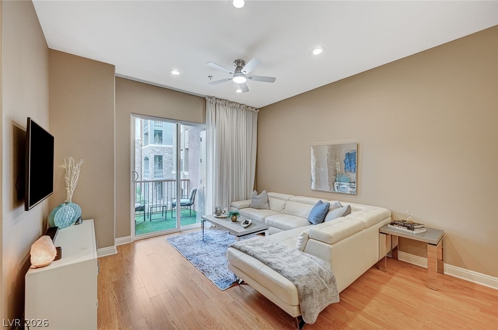 56 E Serene Avenue - Photo 2
