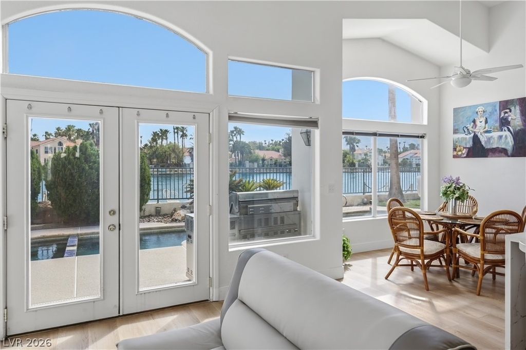 2933 Harbor Cove Drive - Photo 17