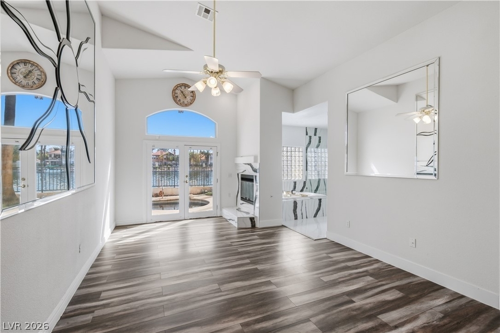 2933 Harbor Cove Drive - Photo 24