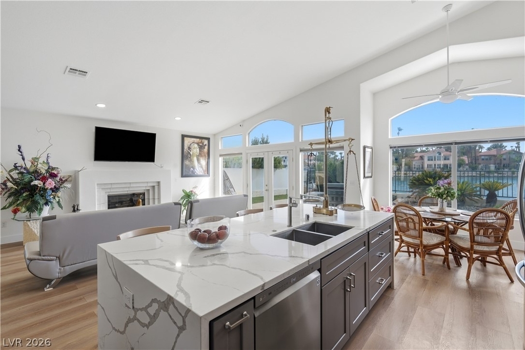 2933 Harbor Cove Drive - Photo 10