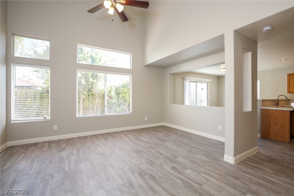 5013 Drifting Creek Avenue - Photo 2