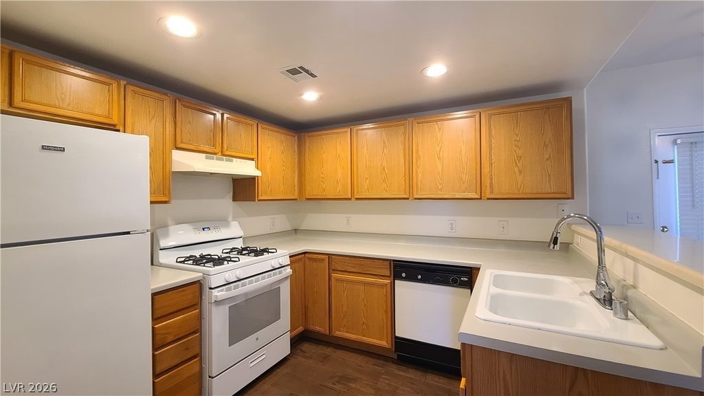 9580 W Reno Avenue - Photo 5