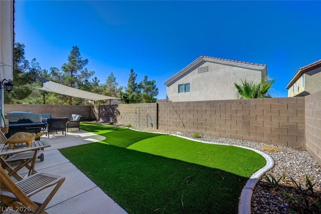 222 Hickory Heights - Photo 4