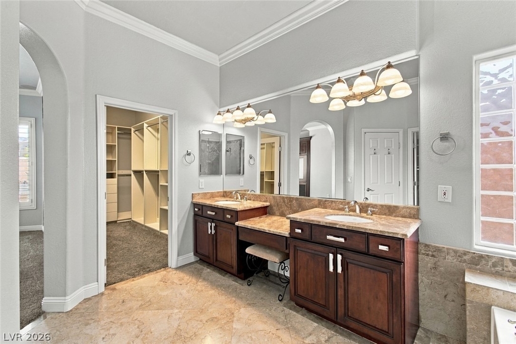 305 Corsicana Street - Photo 30