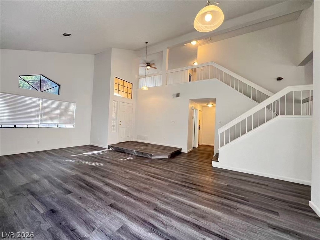 98 Trevor Drive - Photo 4