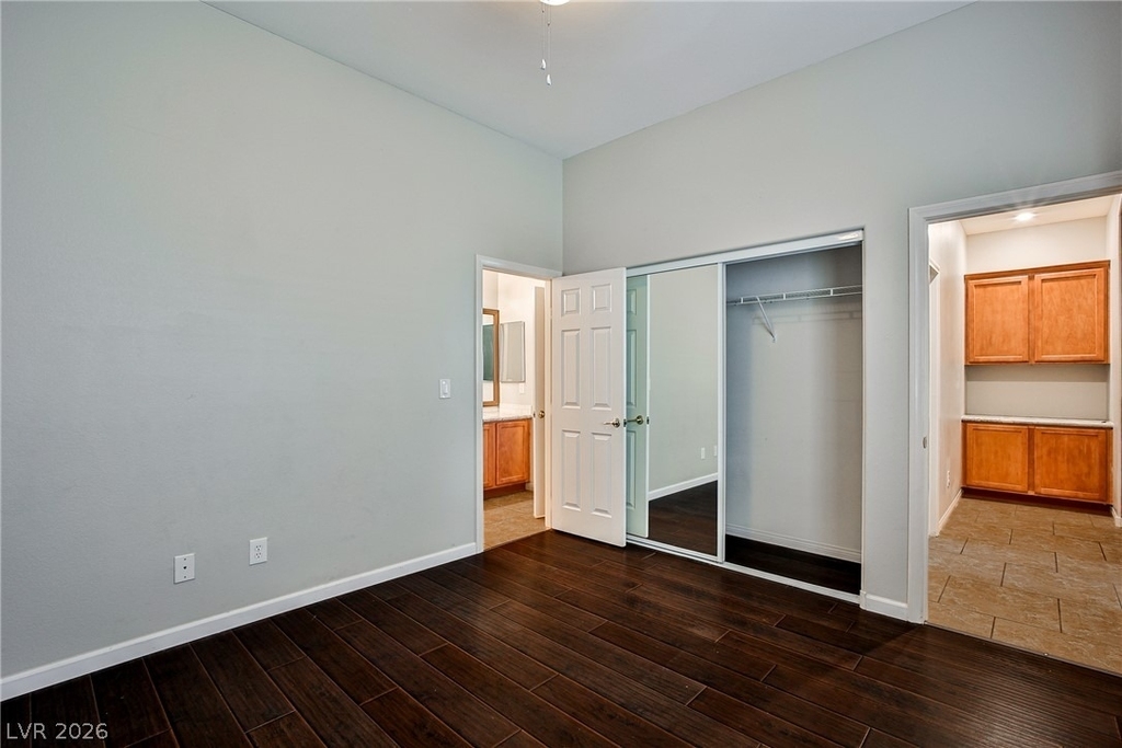 9023 Sleepy Canyon Avenue - Photo 19