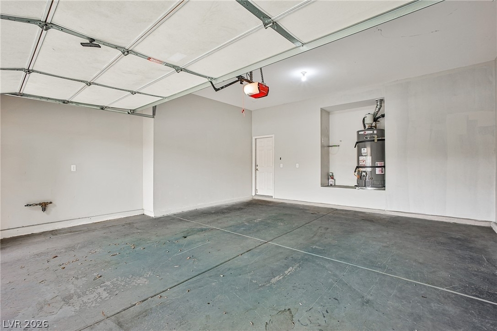 9023 Sleepy Canyon Avenue - Photo 46
