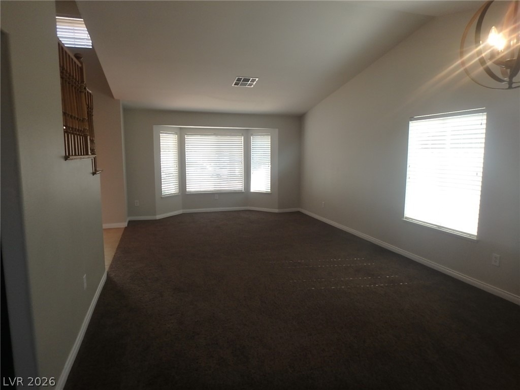 8421 Gillette Avenue - Photo 3