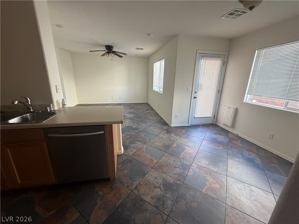 9250 Hollander Avenue - Photo 5