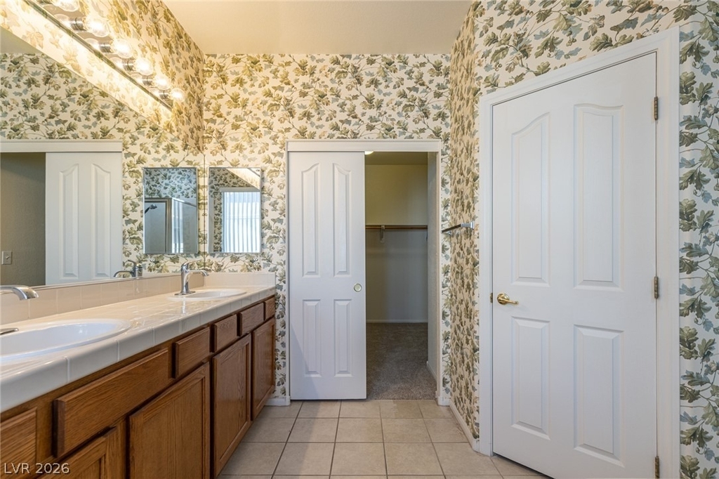 98 Glendive Street - Photo 41