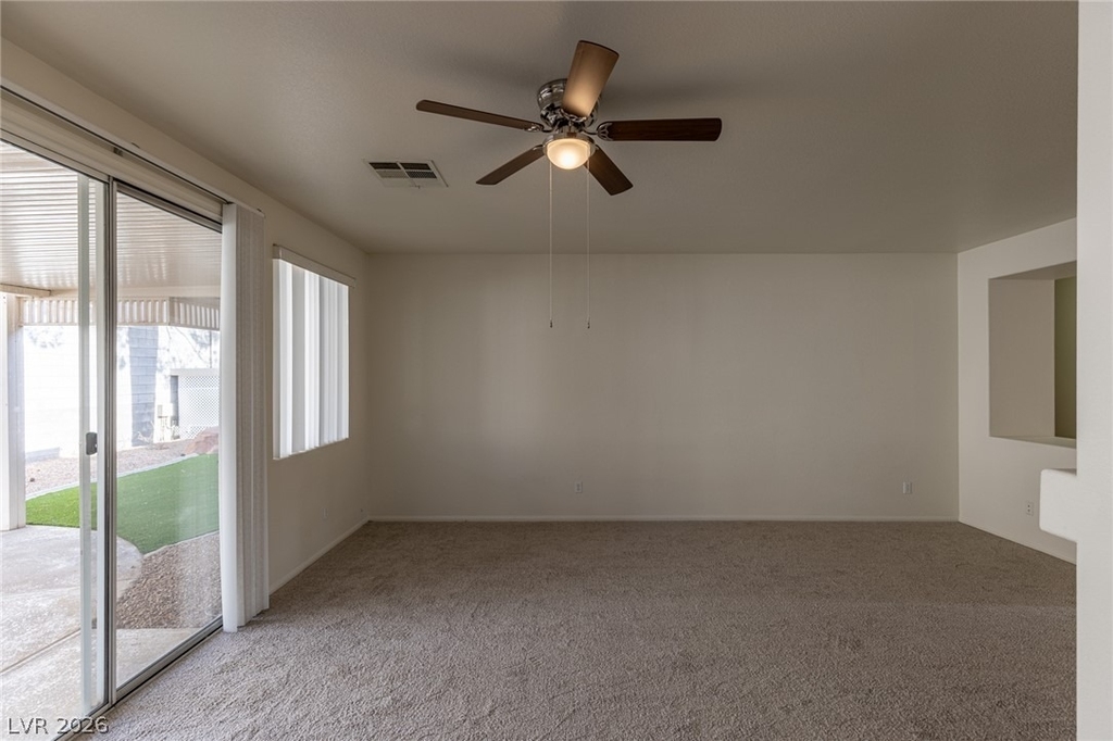 98 Glendive Street - Photo 22