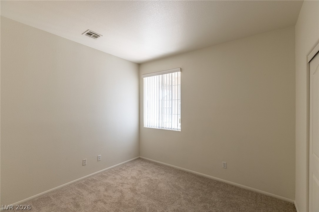 98 Glendive Street - Photo 43