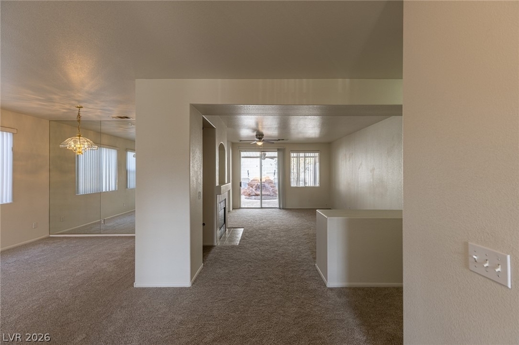 98 Glendive Street - Photo 5
