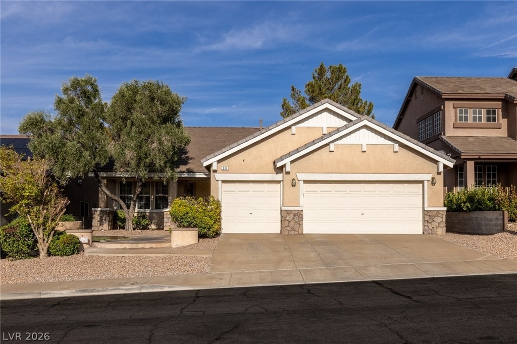 98 Glendive Street - Photo 0