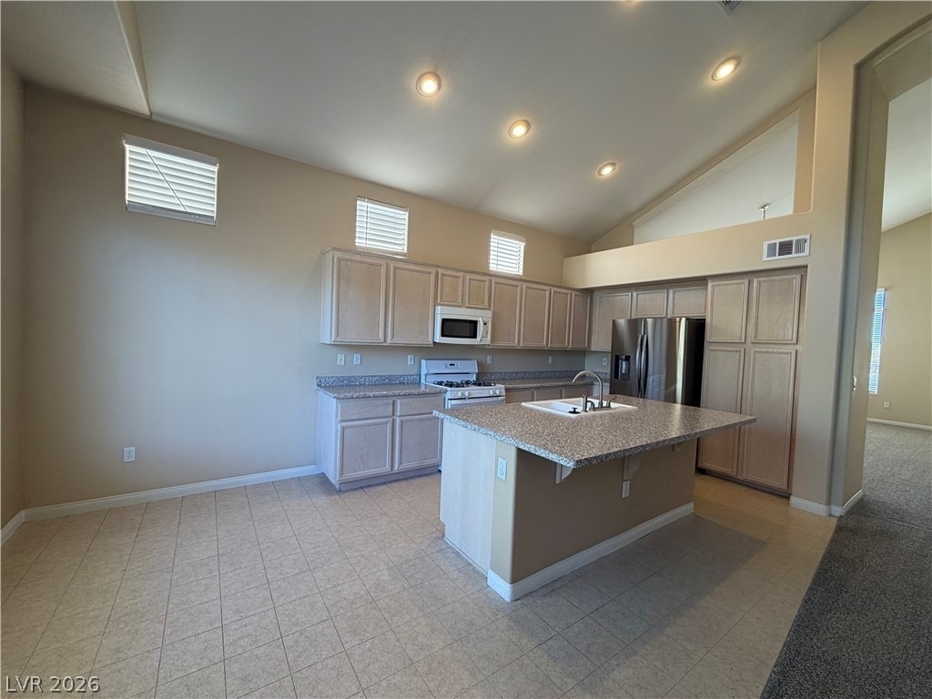 157 Lakewood Garden Drive - Photo 3