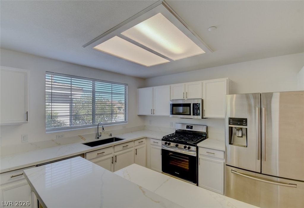 830 Carnegie Street - Photo 9