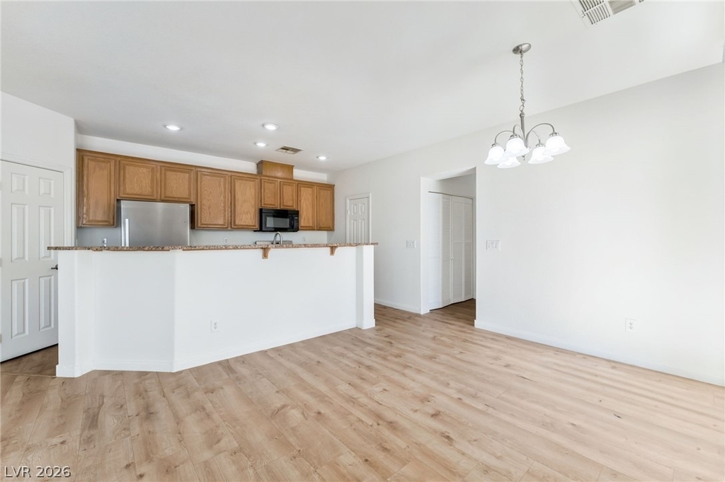 6176 Calm Breeze Avenue - Photo 8