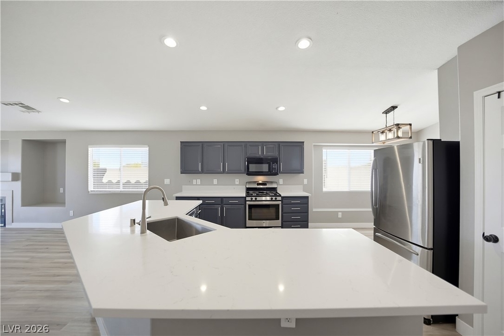 1421 Morning Crescent Street - Photo 18