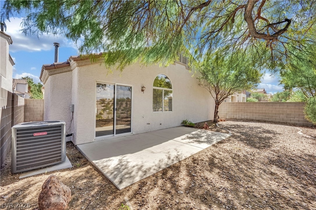 1421 Morning Crescent Street - Photo 34