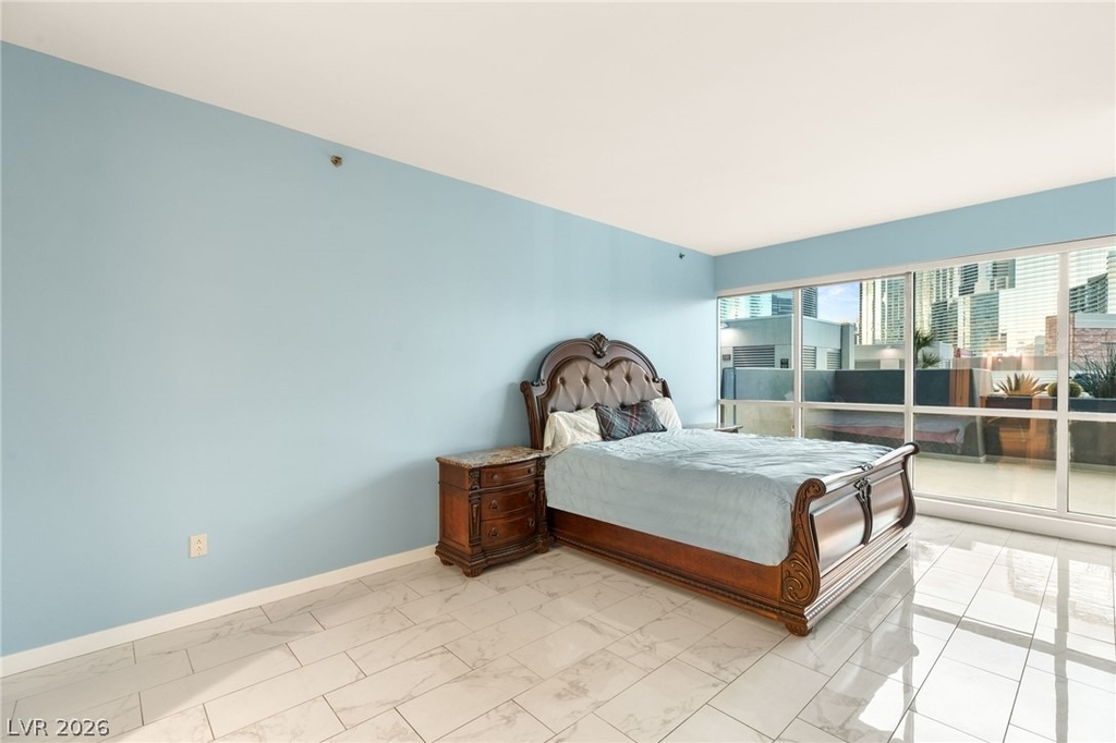 4525 Dean Martin Drive - Photo 18