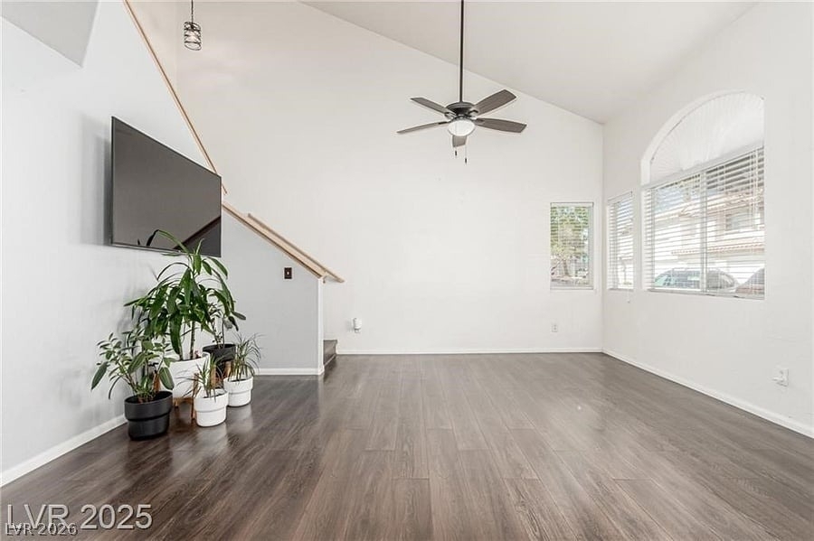 8004 Divine Drive - Photo 6