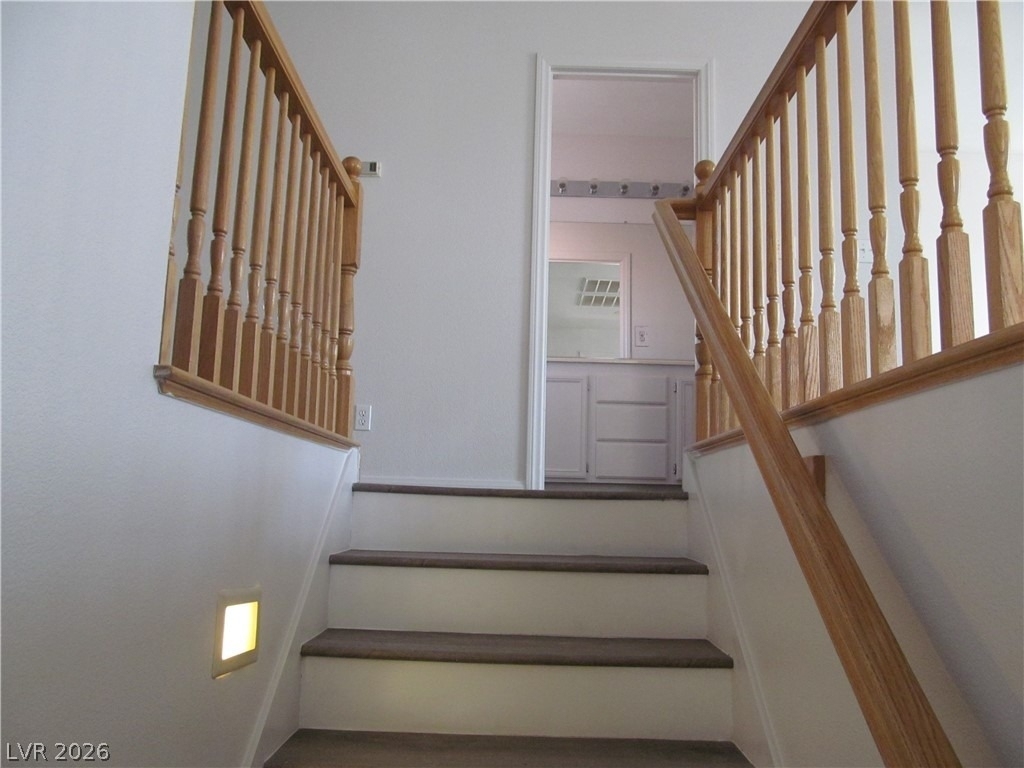 10046 Lemon Valley Avenue - Photo 17