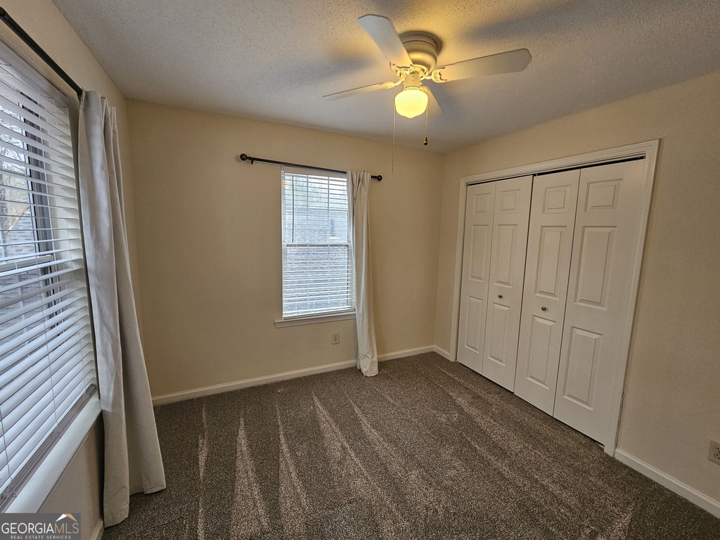 551 N Fairfield Drive - Photo 18