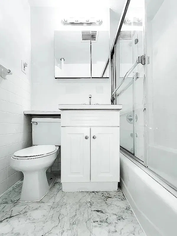 226 East 74th Street - Photo 6