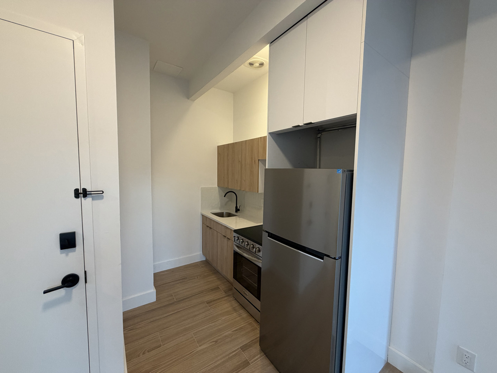 72 West 126th Street - Photo 8