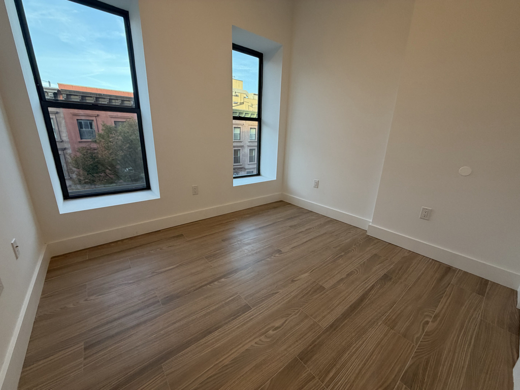 72 West 126th Street - Photo 5