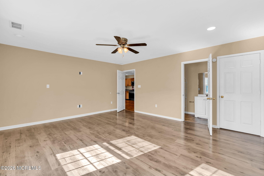 128 Cliffwood Avenue - Photo 23