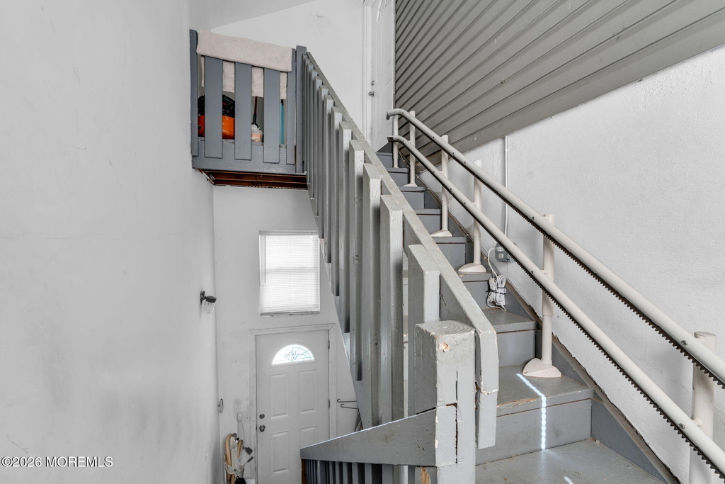 128 Cliffwood Avenue - Photo 7