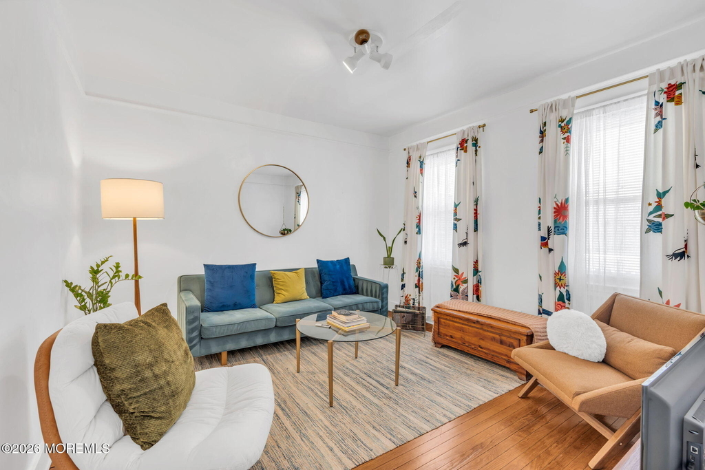 1409 Bangs Avenue - Photo 1