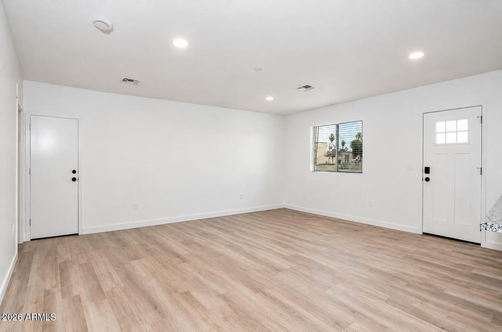 119 S 84th Way - Photo 1