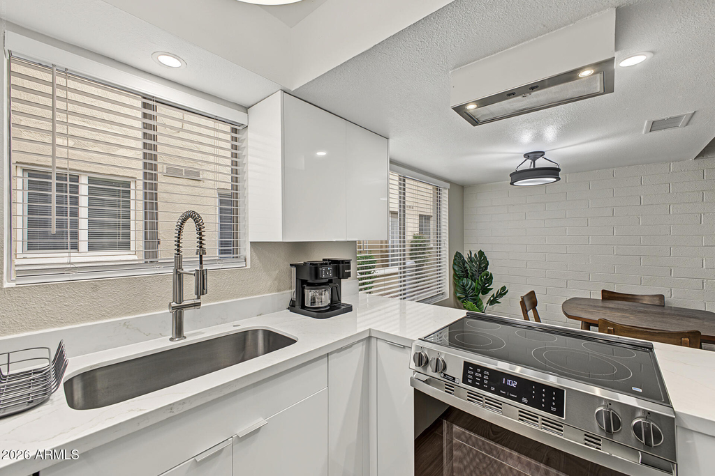 4925 N 73rd Street - Photo 13