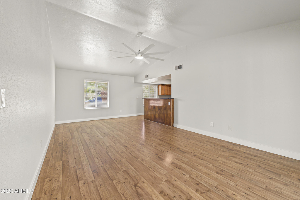 4616 E Voltaire Avenue - Photo 18