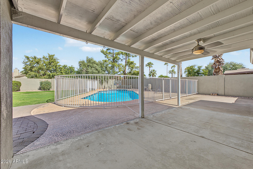 4616 E Voltaire Avenue - Photo 32