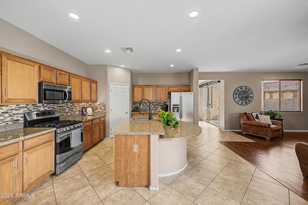 1076 E Euclid Avenue - Photo 11