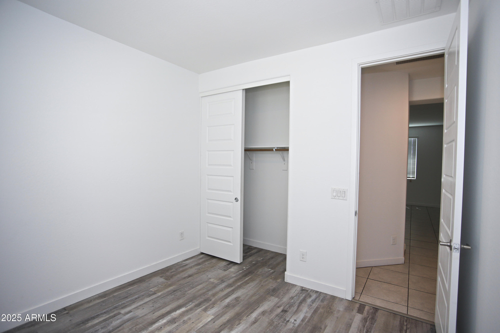 6349 W Raymond Street - Photo 29