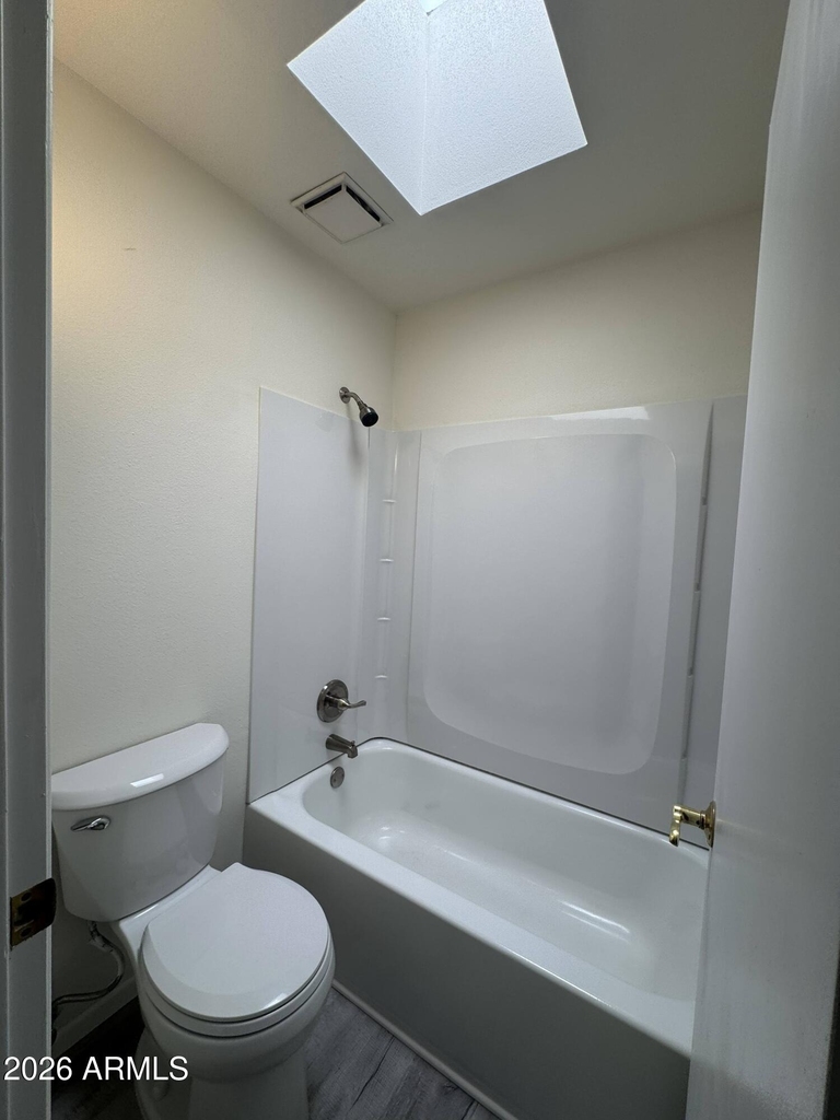 850 S River Drive - Photo 11