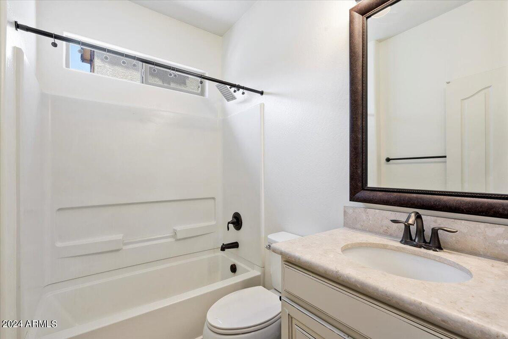 12120 W Cottontail Lane - Photo 5