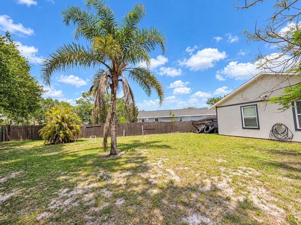 1902 Sw Aladdin Street - Photo 30