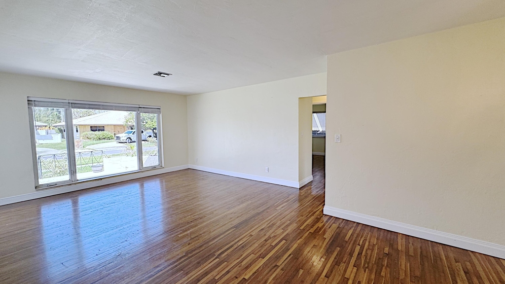 222 Se 2nd Terrace - Photo 15
