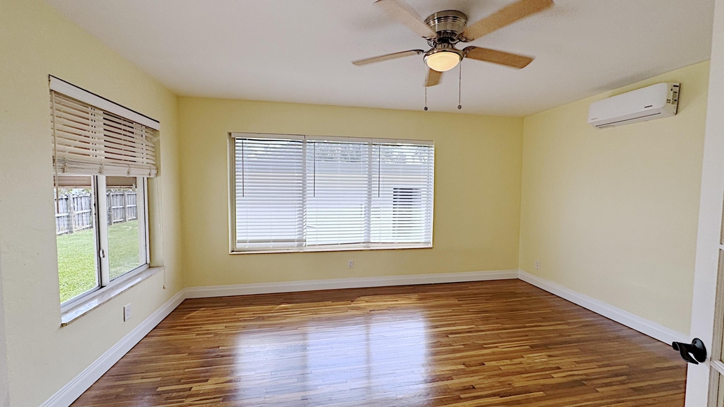 222 Se 2nd Terrace - Photo 35