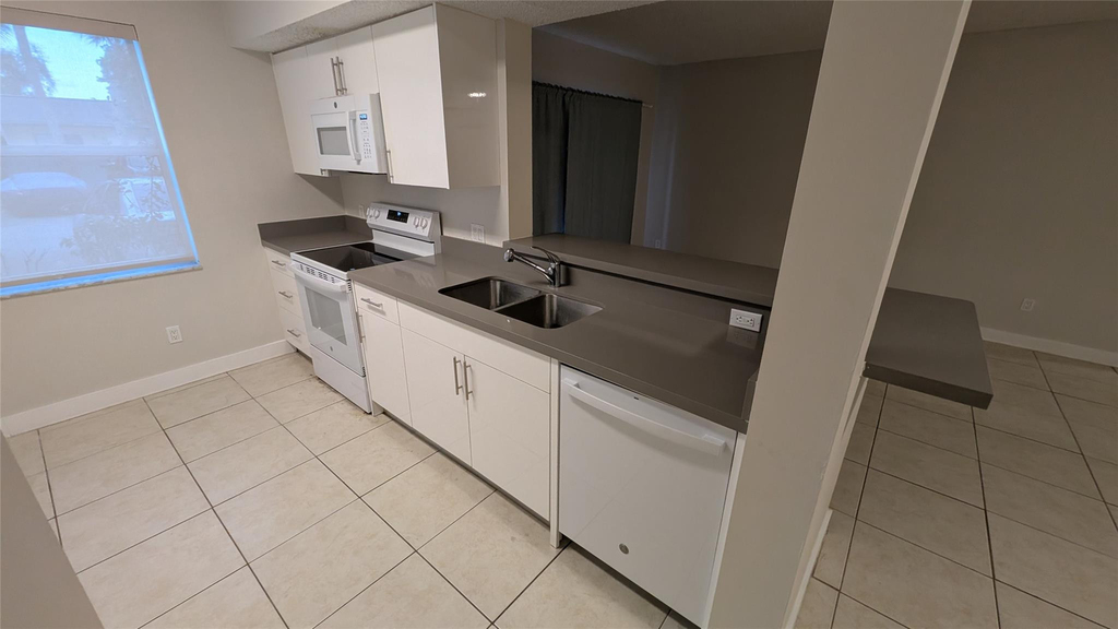 150 Nw 96th Avenue - Photo 11