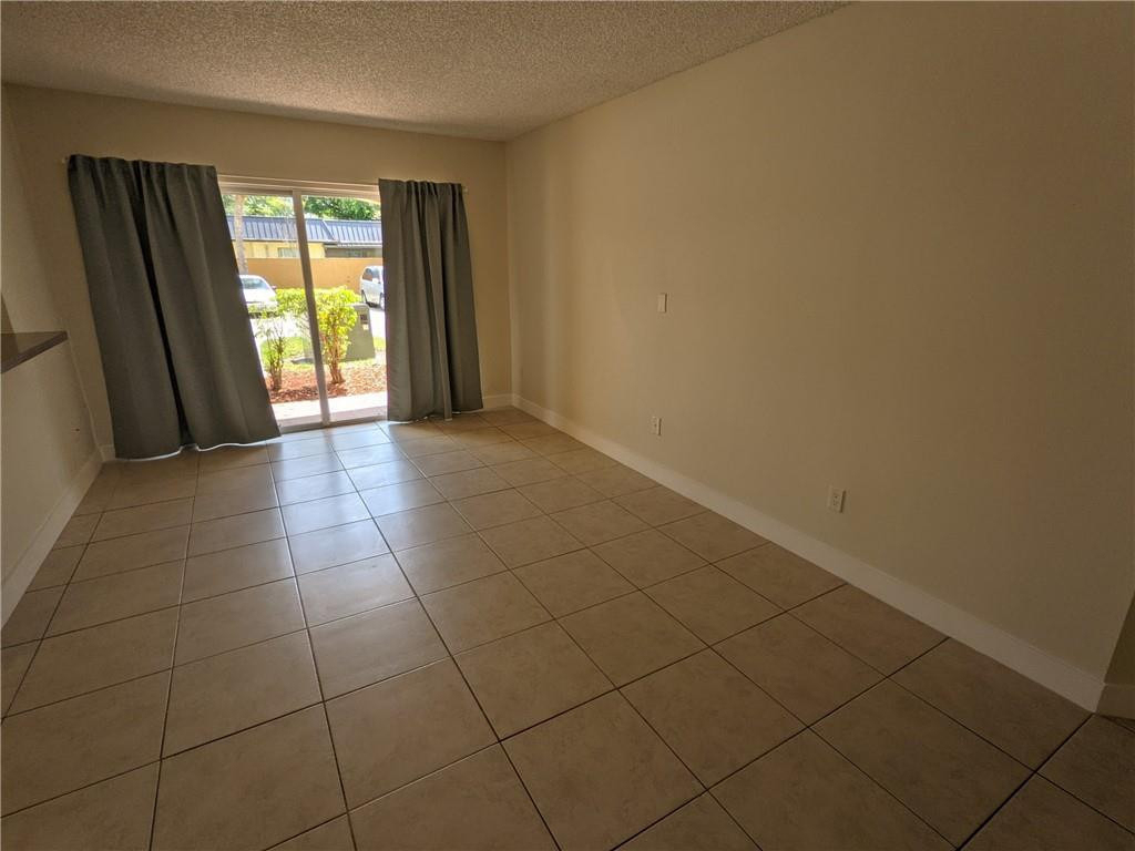150 Nw 96th Avenue - Photo 8